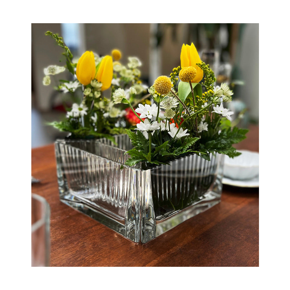 Parterre; Vase; Small