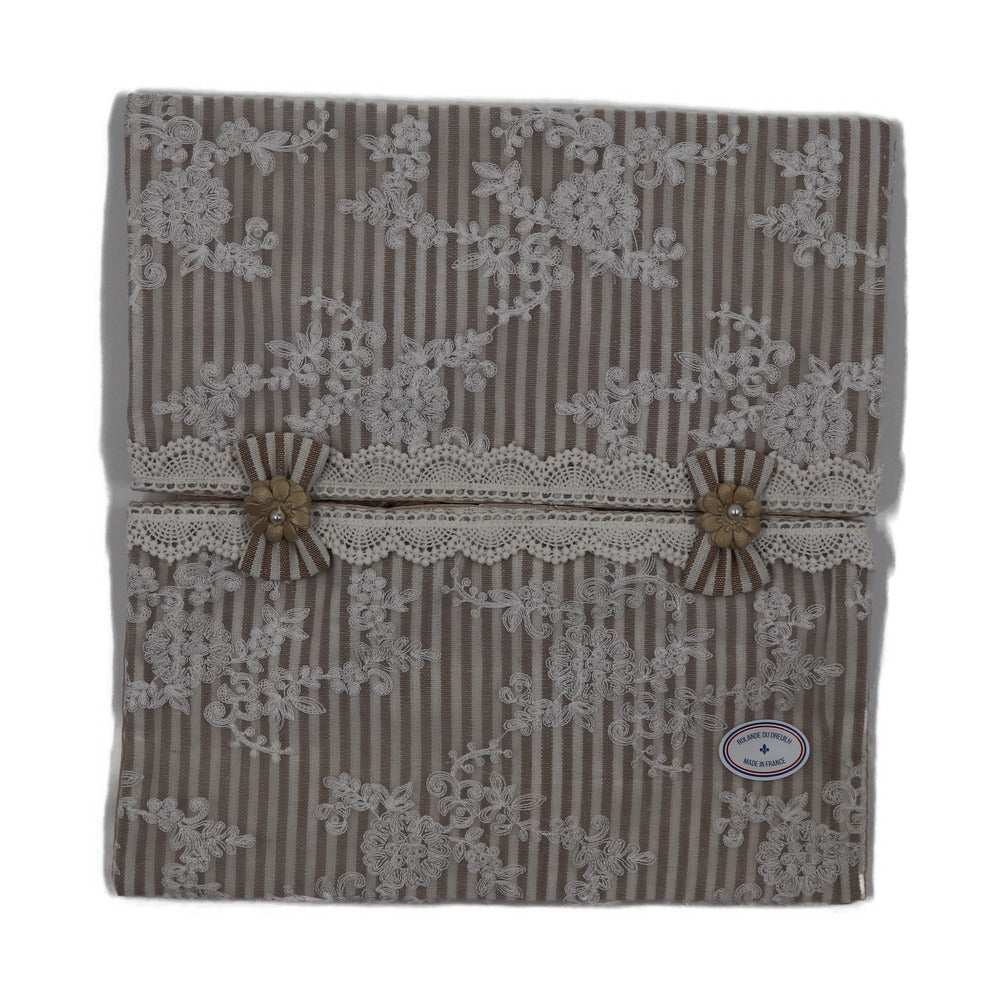 Rolande; Tissue Box Cover; 28x34cm, Stripe + Dentelle
