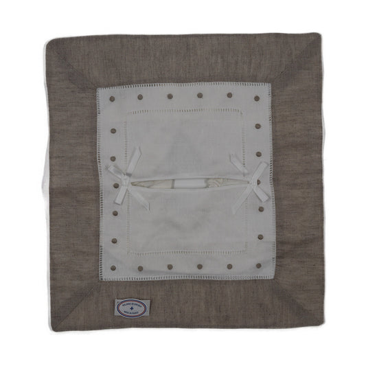 Rolande; Tissue Box Cover; 28x34cm, White & Brown